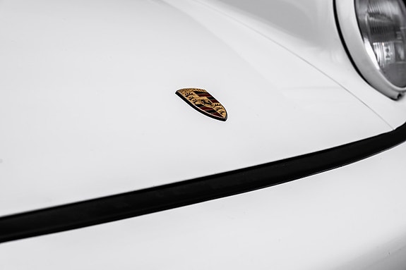 Porsche 911 7 of 30