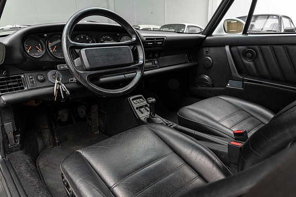 Porsche 911 20 of 30