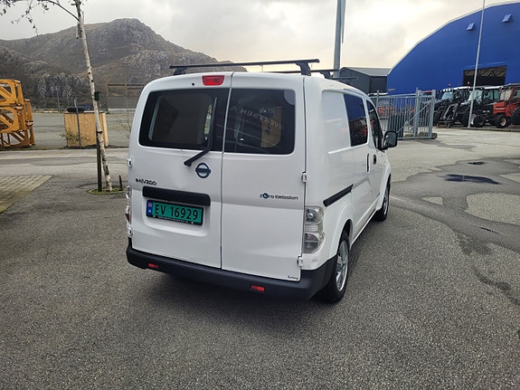 Nissan e-NV200 6 of 25