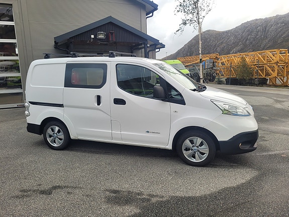 Nissan e-NV200 3 of 25