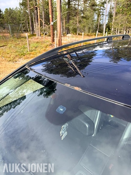 Volvo XC70 12 of 19