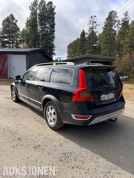 Volvo XC70 5 of 19