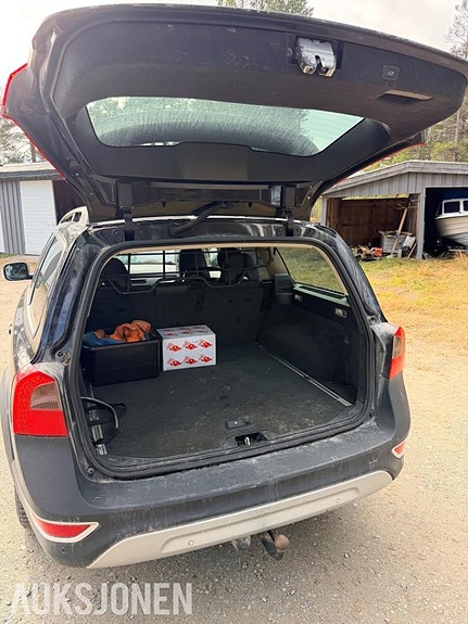 Volvo XC70 6 of 19