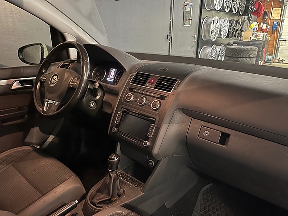 Volkswagen Touran 15 of 18