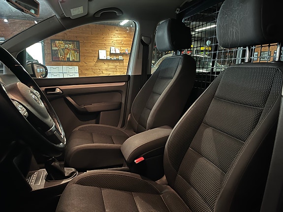 Volkswagen Touran 14 of 18