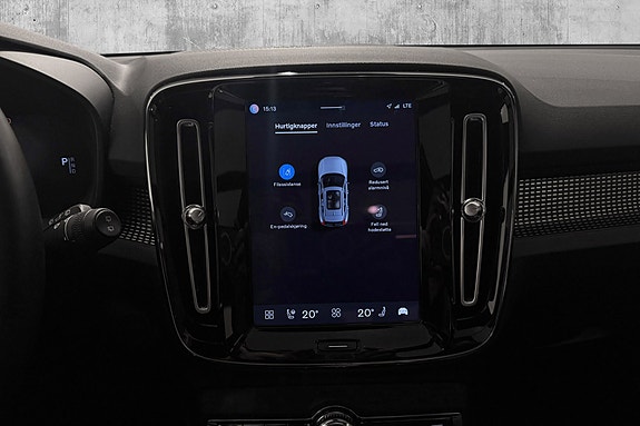 Volvo XC40 29 of 30