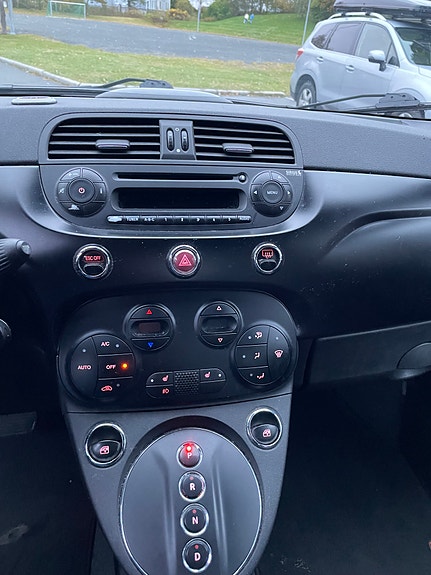 Fiat 500e 8 of 11