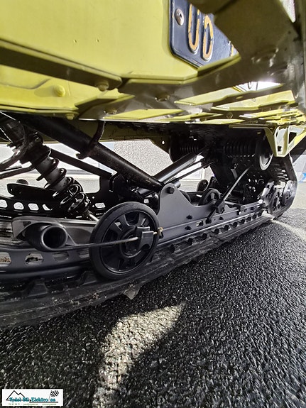 Ski-doo EXPEDITION XTREM 90 6 of 12