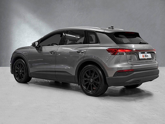 Audi Q4 e-tron 3 of 25