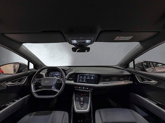 Audi Q4 e-tron 15 of 25