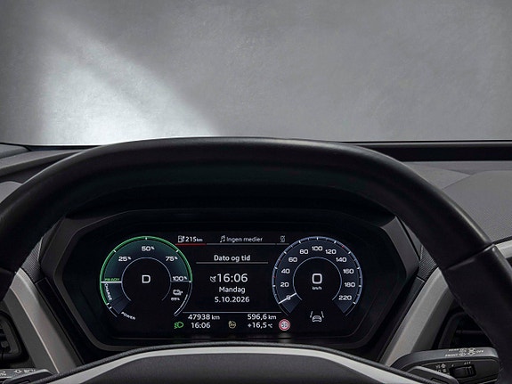 Audi Q4 e-tron 18 of 25