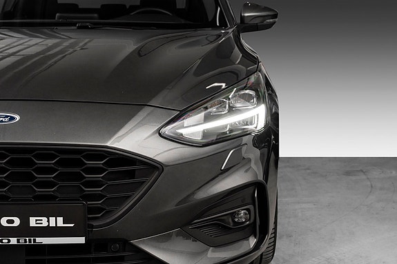 Ford Focus 4 of 24