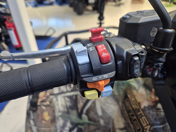 Polaris Sportsman 570 EPS Hunter 12 of 16