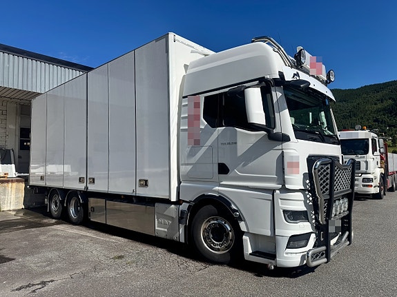 MAN TGX 26.510 6x2 Skapbil m/ full sideåpning 2 of 30