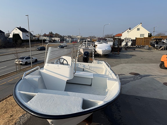 Øien 530F Suzuki DF30ATL 5 of 9
