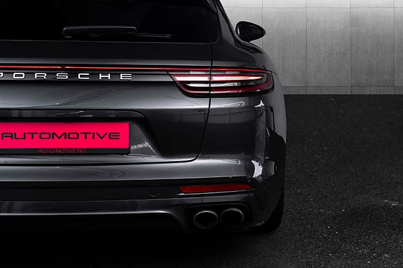 Porsche Panamera 4 7 of 30
