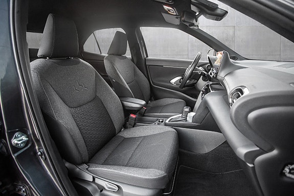 Toyota Yaris Cross 16 of 20