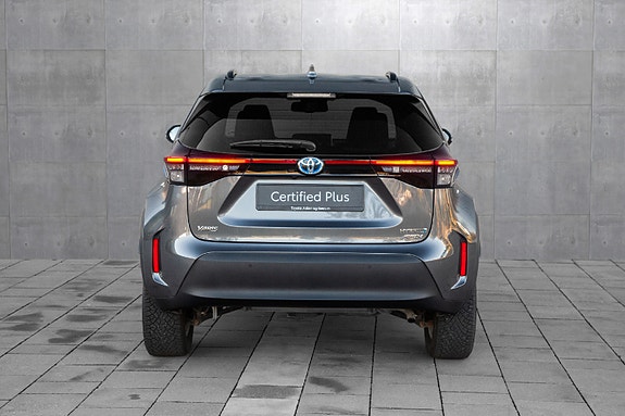 Toyota Yaris Cross 3 of 20