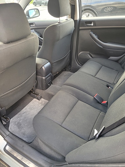 Toyota Avensis 13 of 22