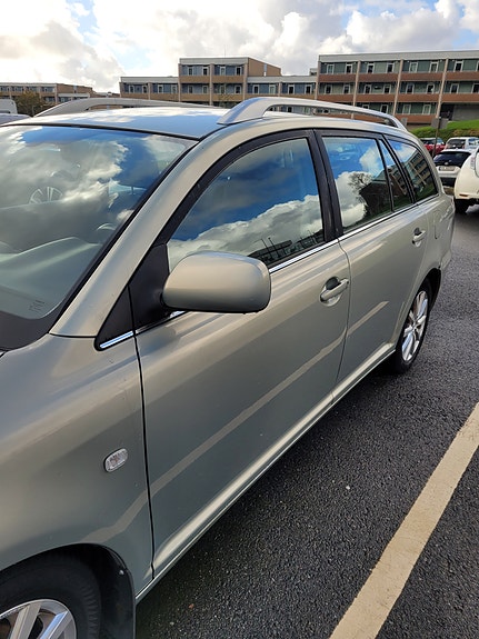 Toyota Avensis 19 of 22