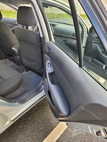 Toyota Avensis 3 of 22