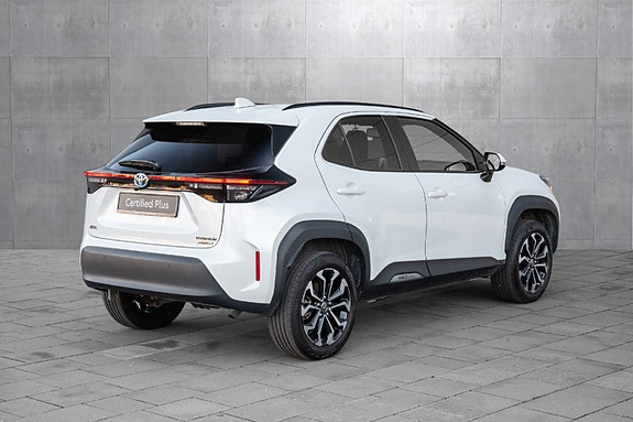 Toyota Yaris Cross 4 of 20