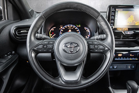 Toyota Yaris Cross 9 of 20