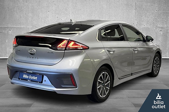 Hyundai IONIQ 4 of 24