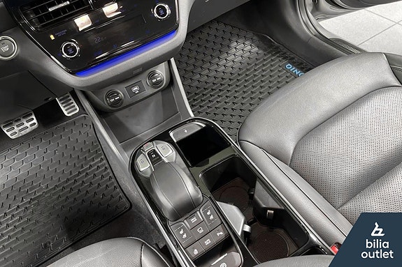 Hyundai IONIQ 14 of 24