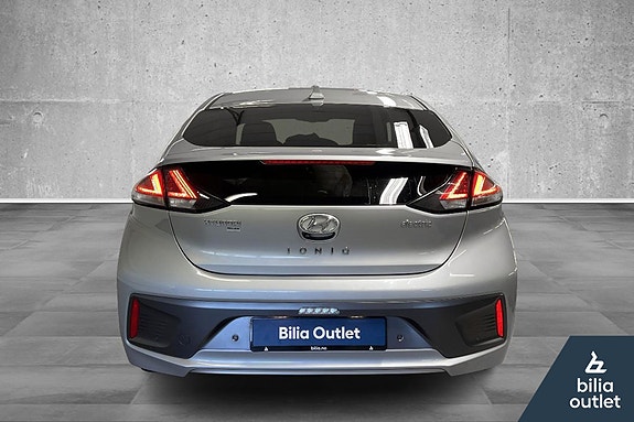 Hyundai IONIQ 5 of 24