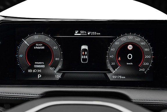 Nissan Ariya 17 of 28