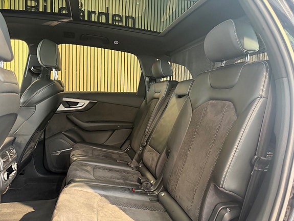 Audi Q7 19 of 30