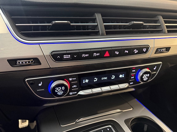 Audi Q7 28 of 30