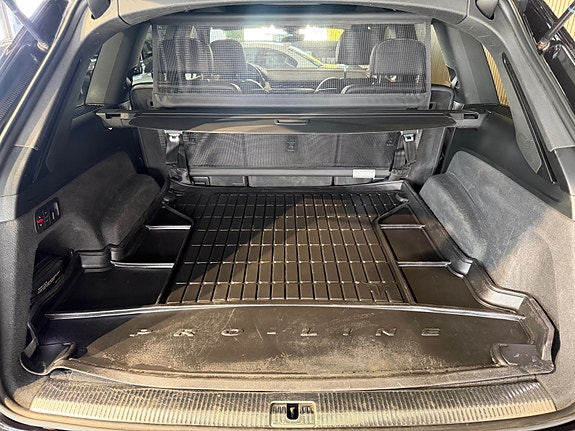 Audi Q7 17 of 30