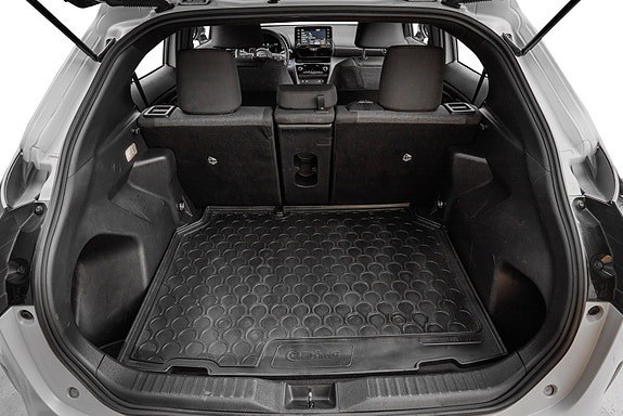 Toyota Yaris Cross 24 of 24