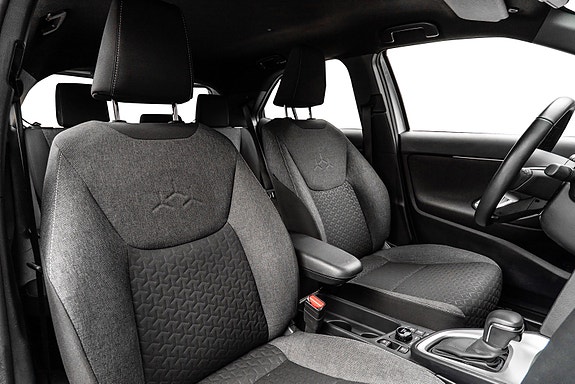 Toyota Yaris Cross 12 of 24