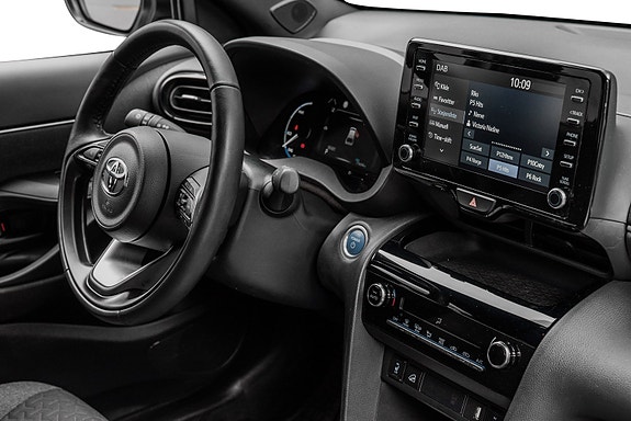 Toyota Yaris Cross 13 of 24