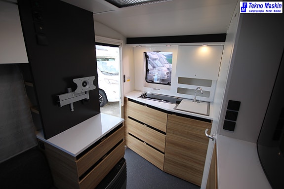 Adria ACTION 361LH 8 of 10