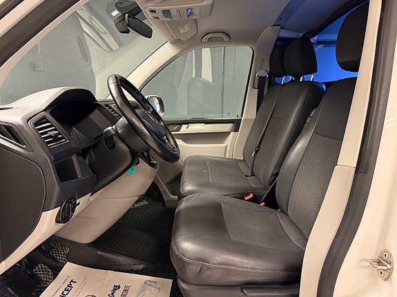 Volkswagen Transporter 7 of 30