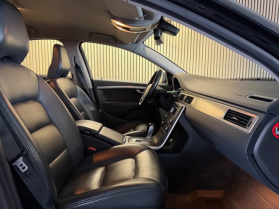 Volvo S80 13 of 27