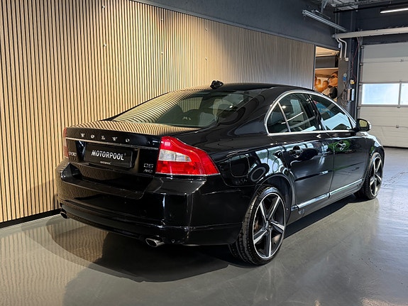 Volvo S80 3 of 27