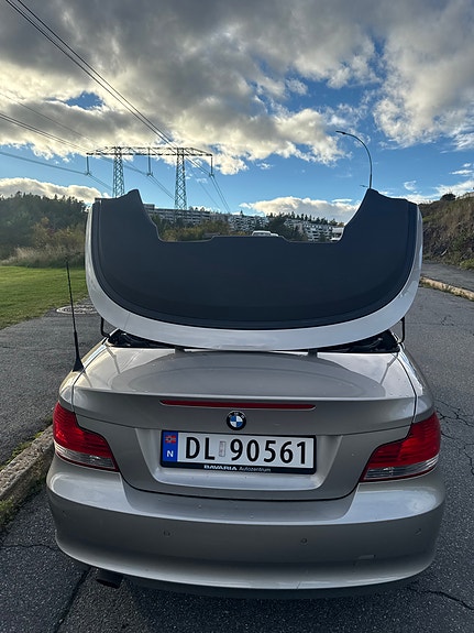 BMW 118i 13 of 19
