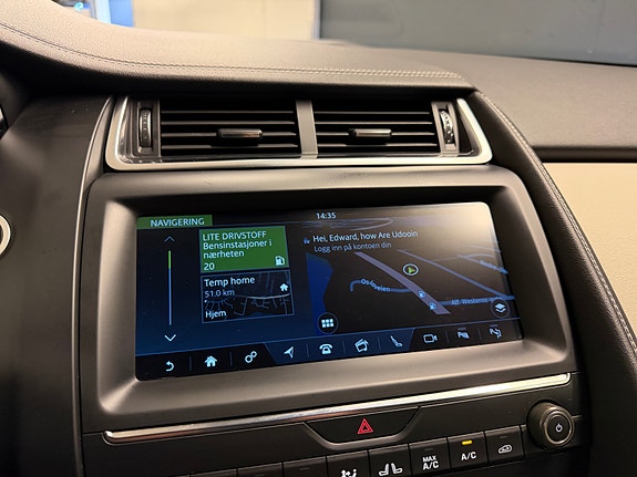 Jaguar E-PACE 18 of 25