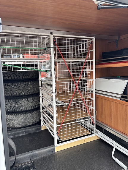 Hymer EX614 9 of 30