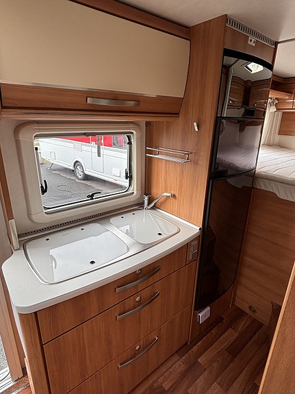 Hymer EX614 18 of 30