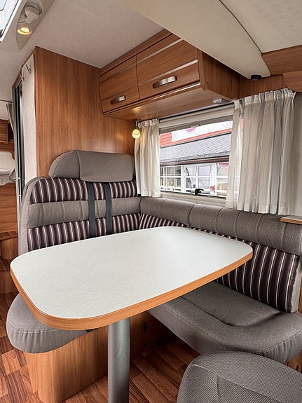 Hymer EX614 15 of 30