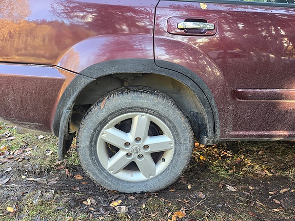 Nissan X-Trail 6 of 10
