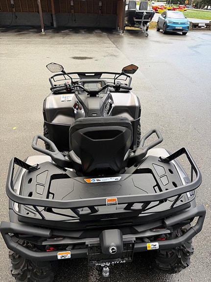 Can-Am Can-Am Outlander MAX HD10 – kampanje – 30” hjul – snøskjær – klar for levering! 9 of 11