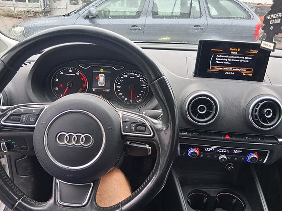 Audi A3 4 of 4