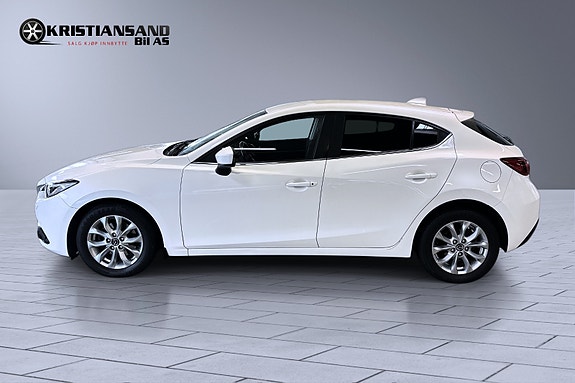 Mazda 3 2 of 28